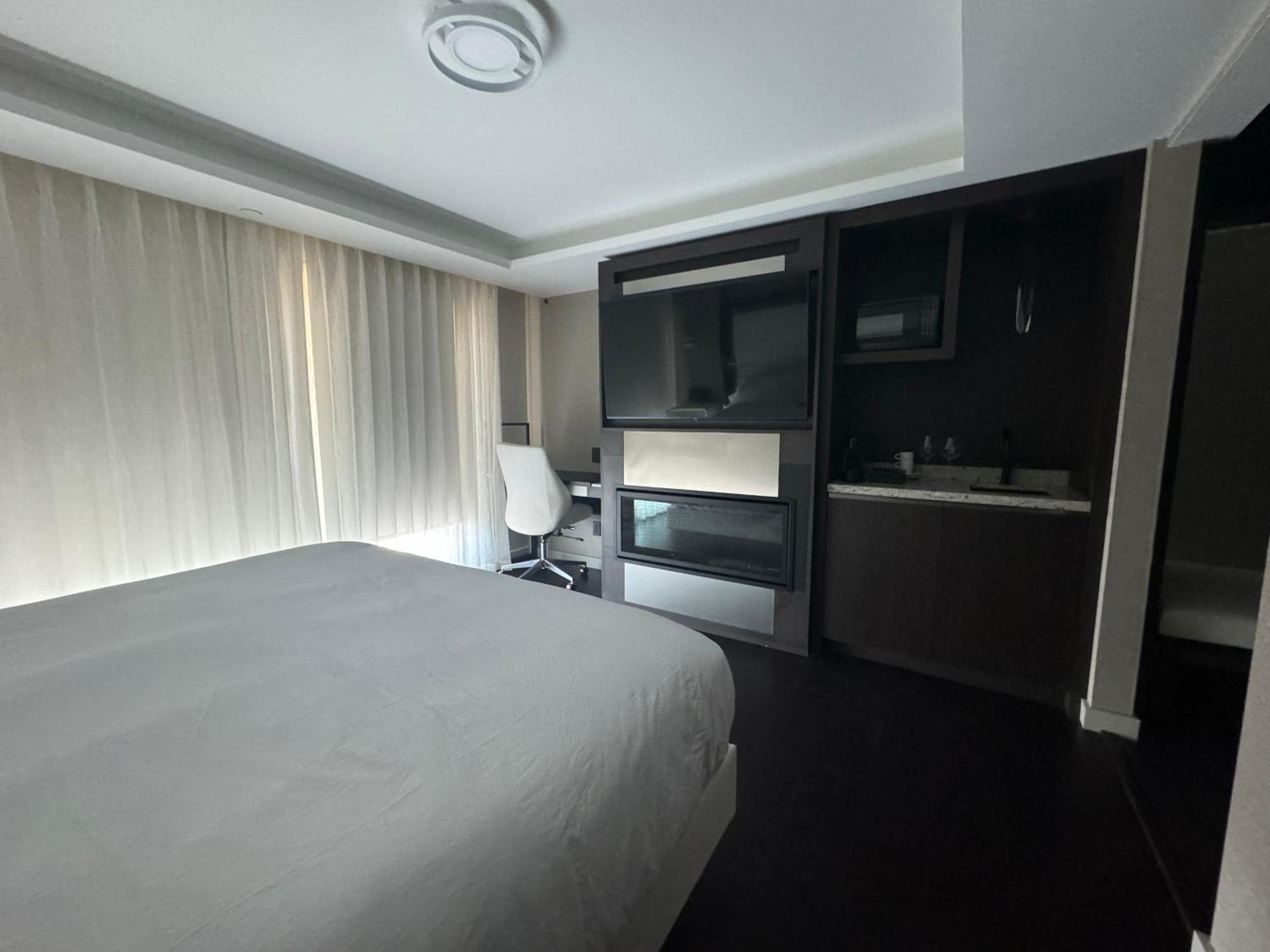 The Reid Hotel Vanderhoof Dış mekan fotoğraf