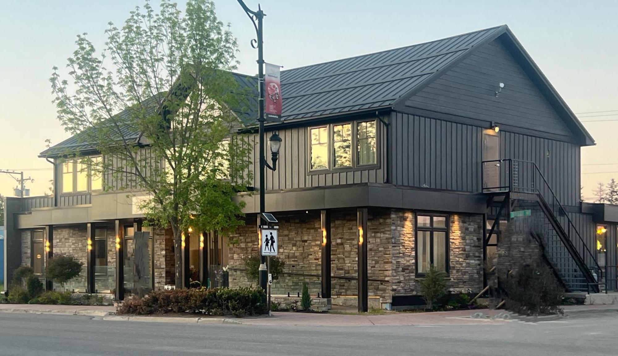 The Reid Hotel Vanderhoof Dış mekan fotoğraf